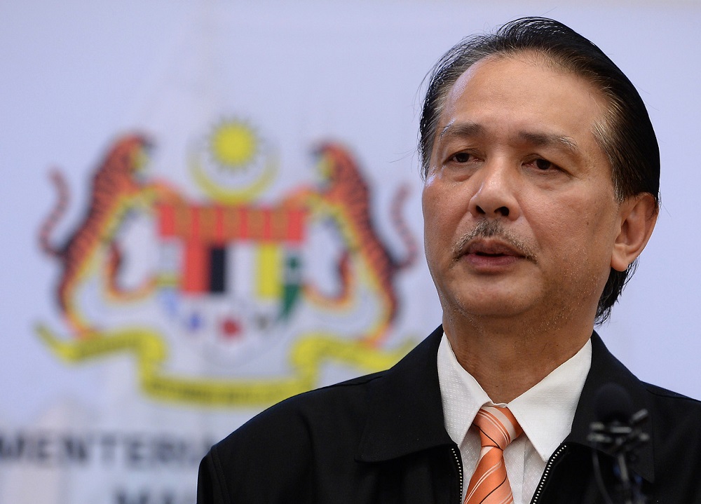 Health director-general Datuk Dr Noor Hisham Abdullah said as of noon, the total number of Covid-19 positive cases in Malaysia stands at 7,059, while the number of active infectious cases is at 1,149. u00e2u20acu2022 Bernama pic