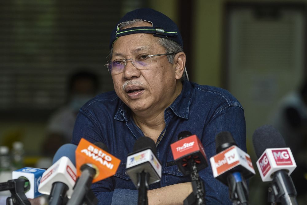 Federal Territories Minister Tan Sri Annuar Musa speaks during a press conference at Pusat Transit Gelandangan Kuala Lumpur June 18, 2020. u00e2u20acu201d Picture by Miera Zulyana