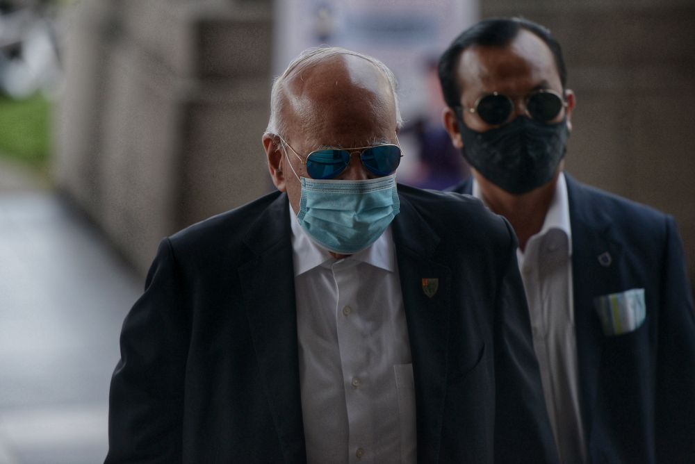 Lawyer Datuk Seri Gopal Sri Ram arrives at the Kuala Lumpur High Court June 16, 2020. u00e2u20acu201d Picture by Shafwan Zaidonnn