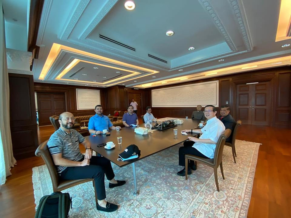 Tun Dr Mahathir Mohamad meeting leaders from Pakatan Harapan at the Albukhary Foundation headquarters June 4, 2020. u00e2u20acu201d Picture via Facebook/Adam Mukhriz Mohd Muhayeddin 