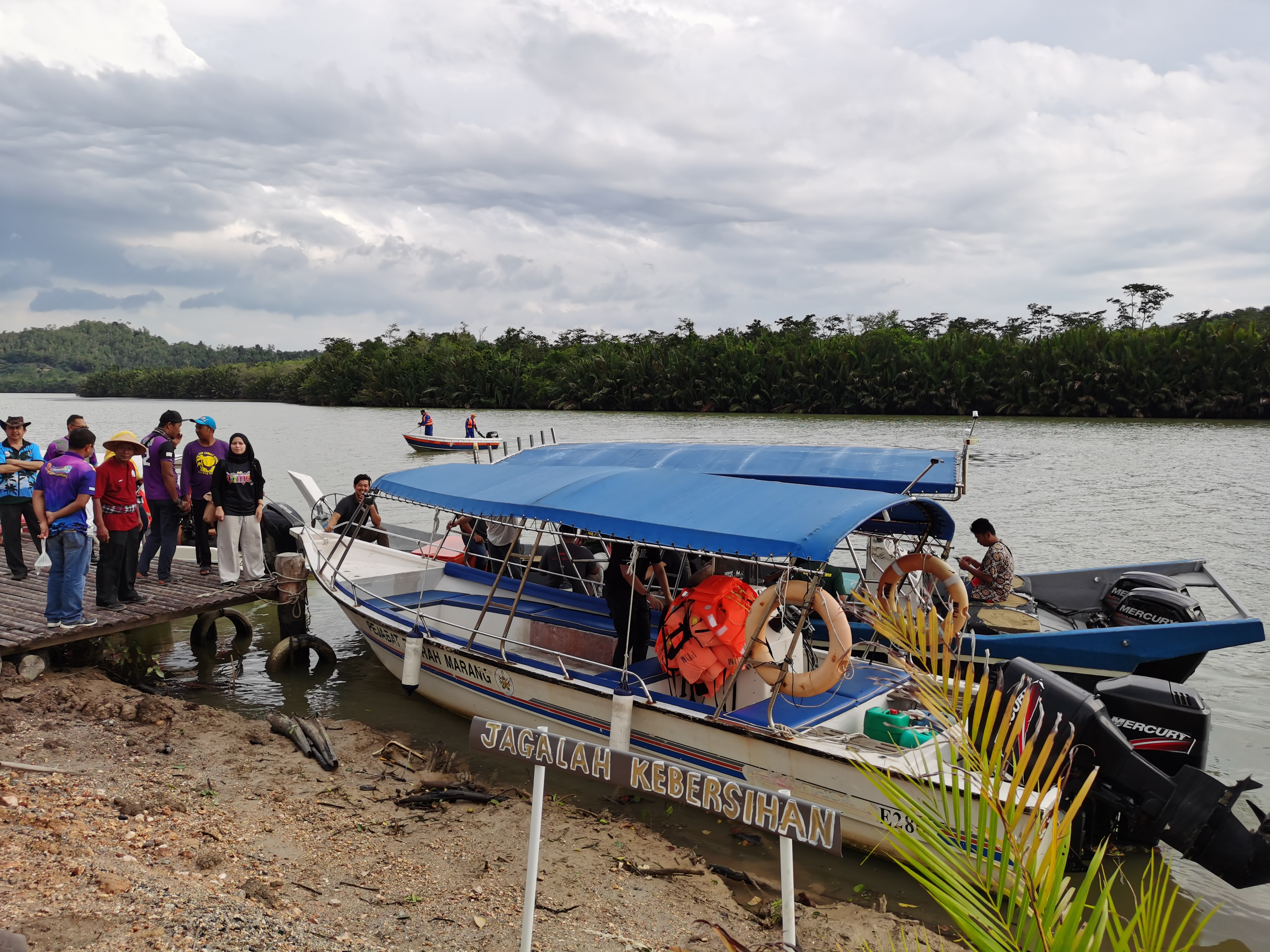 从马江的新景点Dataran Batu Putih水上市集出发到马江旅游码头。-庄礼文摄-