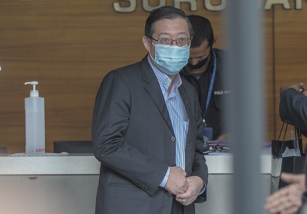 Former finance minister Lim Guan Eng arrives at the MACC headquarters in Putrajaya July 25, 2020. u00e2u20acu201d Picture by Shafwan Zaidon