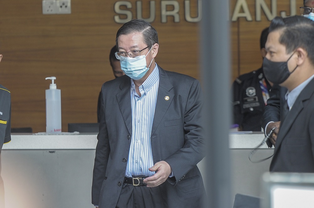 Former finance minister Lim Guan Eng arrives at the MACC headquarters in Putrajaya July 25, 2020. u00e2u20acu201d Picture by Shafwan Zaidon