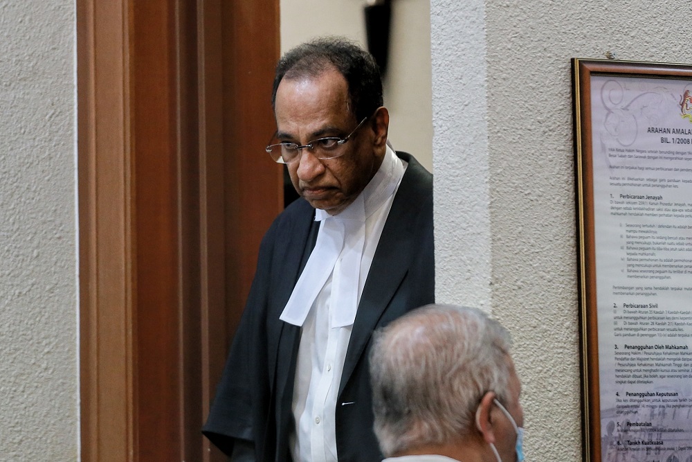 Datuk V. Sithambaram is pictured at the Kuala Lumpur Court Complex July 28, 2020. u00e2u20acu201d Picture by Ahmad Zamzahuri