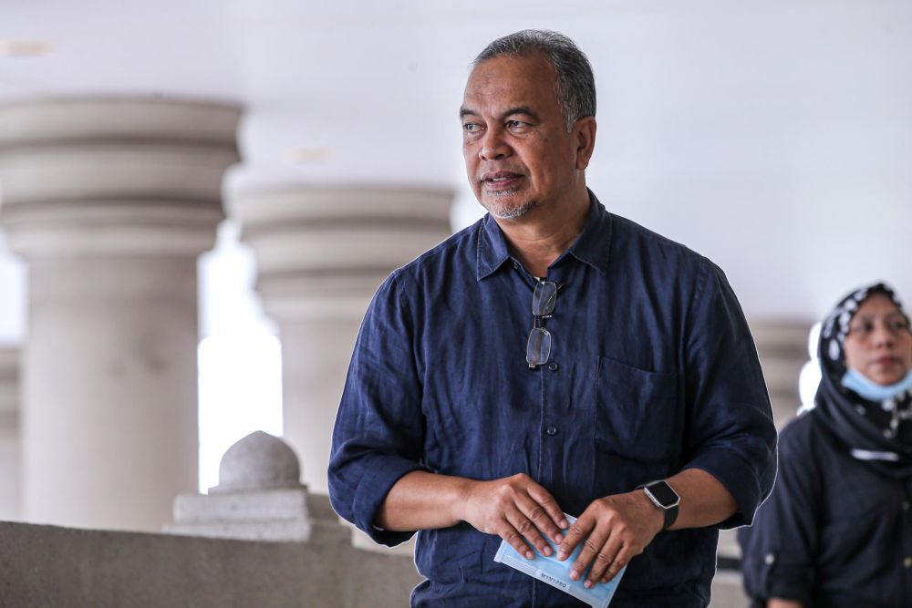 Datuk Amiruddin Hamzah is pictured at the Kuala Lumpur High Court July 9, 2020. u00e2u20acu201d Picture by Hari Anggara