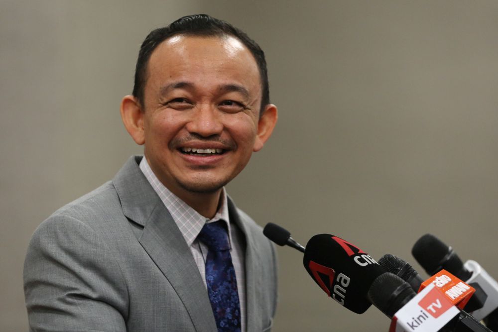 Simpang Renggam MP Maszlee Malik speaks during a press conference at Parliament in Kuala Lumpur July 23, 2020. u00e2u20acu201d Picture by Yusof Mat Isa