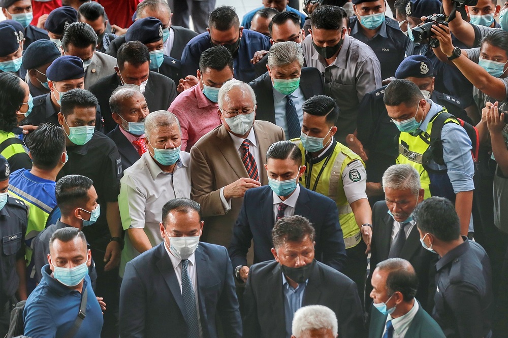 Datuk Seri Najib Razak is pictured at the Kuala Lumpur Court Complex July 28, 2020. u00e2u20acu2022 Picture by Ahmad Zamzahuri