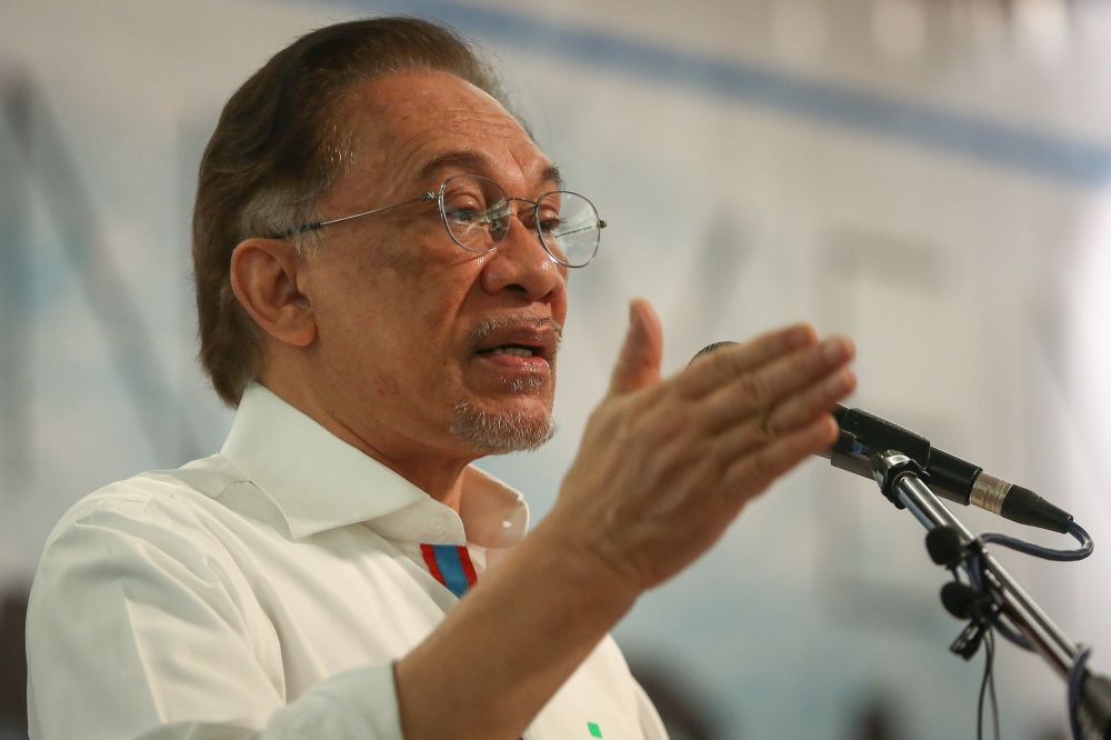 PKR president Datuk Seri Anwar Ibrahim delivers his speech during the PKR Information Convention in Ampang July 26, 2020. u00e2u20acu201d Picture by Yusof Mat Isa