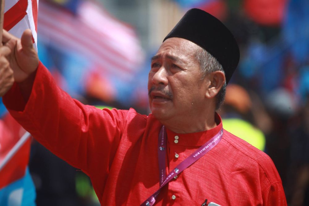 Juhari (pic) was named new Kedah State Assembly Speaker following the resignation of the incumbent, Datuk Ahmad Kassim on Aug 15. u00e2u20acu201d Picture via Twitter