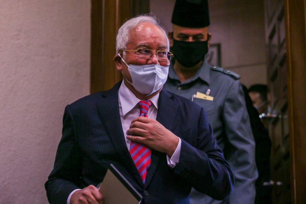 Datuk Seri Najib Razak arrives at the Kuala Lumpur Court Complex August 3, 2020. u00e2u20acu201d Picture by Hari Anggara