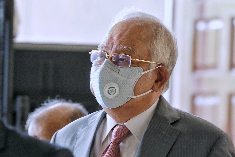 Datuk Seri Najib Razak is pictured at the Kuala Lumpur High Court August 5, 2020. u00e2u20acu201d Picture by Ahmad Zamzahuri