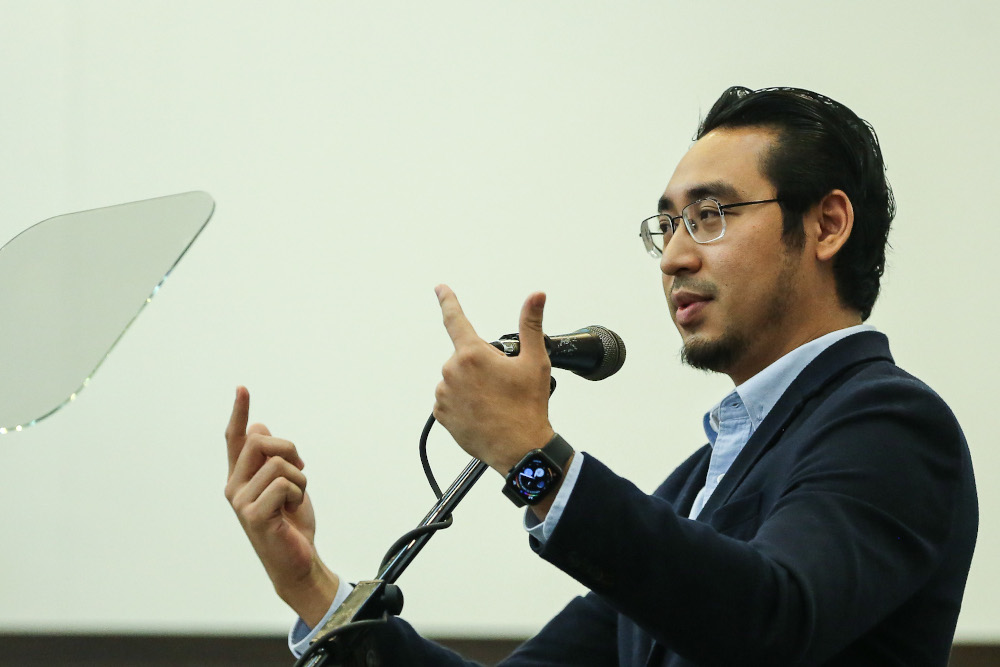 Deputy Youth and Sports Minister Wan Ahmad Fayhsal Ahmad Kamal speaks during a Perikatan Nasional event at Universiti Malaya in Kuala Lumpur September 1, 2020. u00e2u20acu201d Picture by Yusof Mat Isa