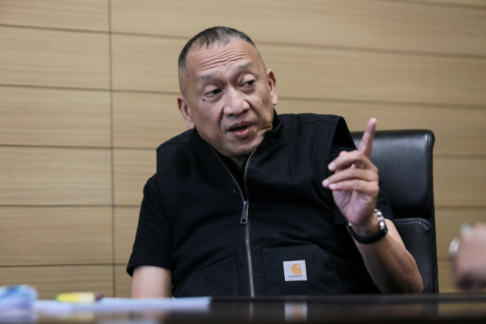 Padang Rengas MP Datuk Seri Nazri Aziz speaks during an interview at his office in Kuala Lumpur September 15, 2020. u00e2u20acu201d Picture by Ahmad Zamzahuri