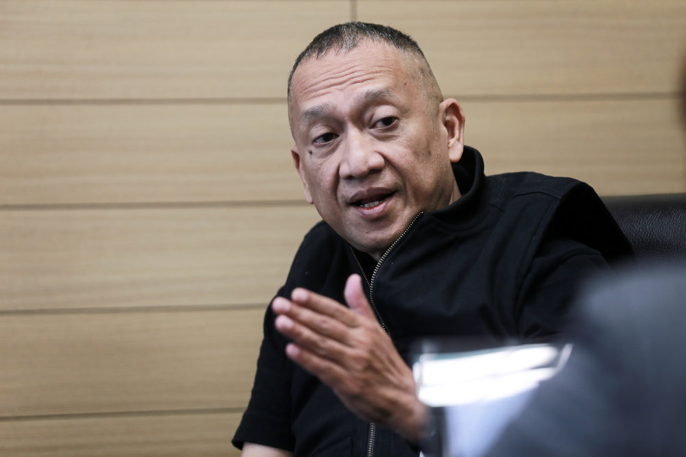 Padang Rengas MP Datuk Seri Nazri Aziz speaks during an interview at his office in Kuala Lumpur September 15, 2020. u00e2u20acu201d Picture by Ahmad Zamzahuri