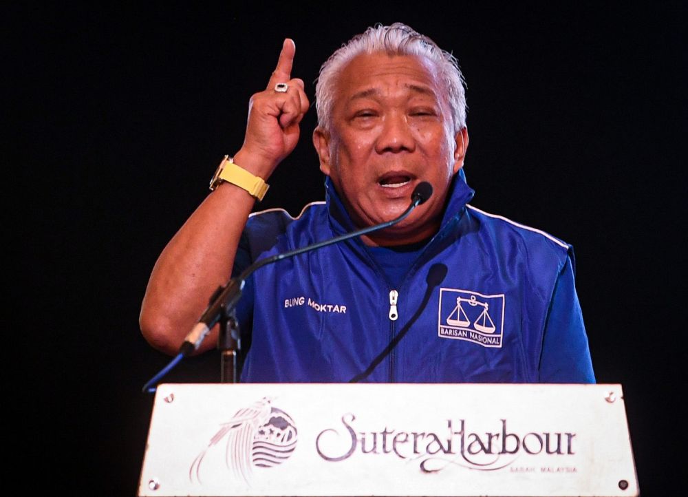 Sabah Barisan Nasional chairman Datuk Seri Bung Moktar Radin delivers a speech during the unveiling of Gabungan Rakyat Sabah's pledges in Kota Kinabalu September 16, 2020. u00e2u20acu2022 Bernama pic