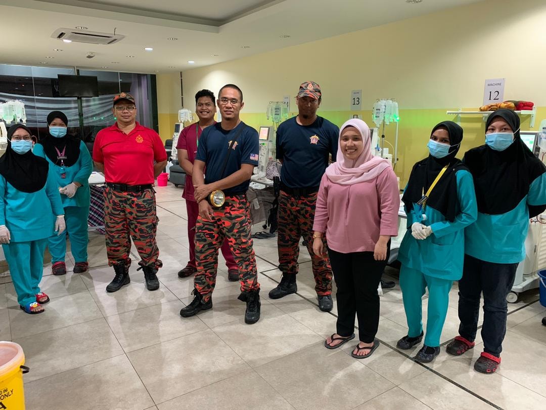 The Bahiyah Dialysis Centre was among those affected by the Selangor water disruption. u00e2u20acu201dPicture via Facebook/Pasukan Bomba Sukarelawan Saujana Utama