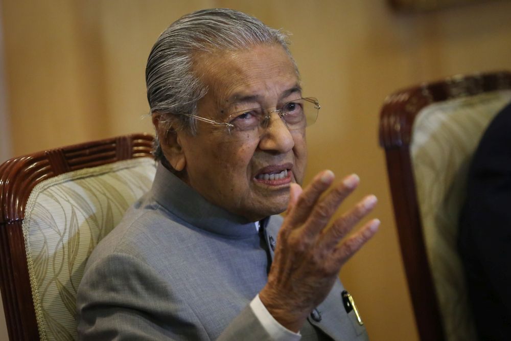 Tun Dr Mahathir Mohamad speaks during a press conference at the Perdana Leadership Foundation in Putrajaya September 3, 2020. u00e2u20acu2022 Picture by Yusof Mat Isa