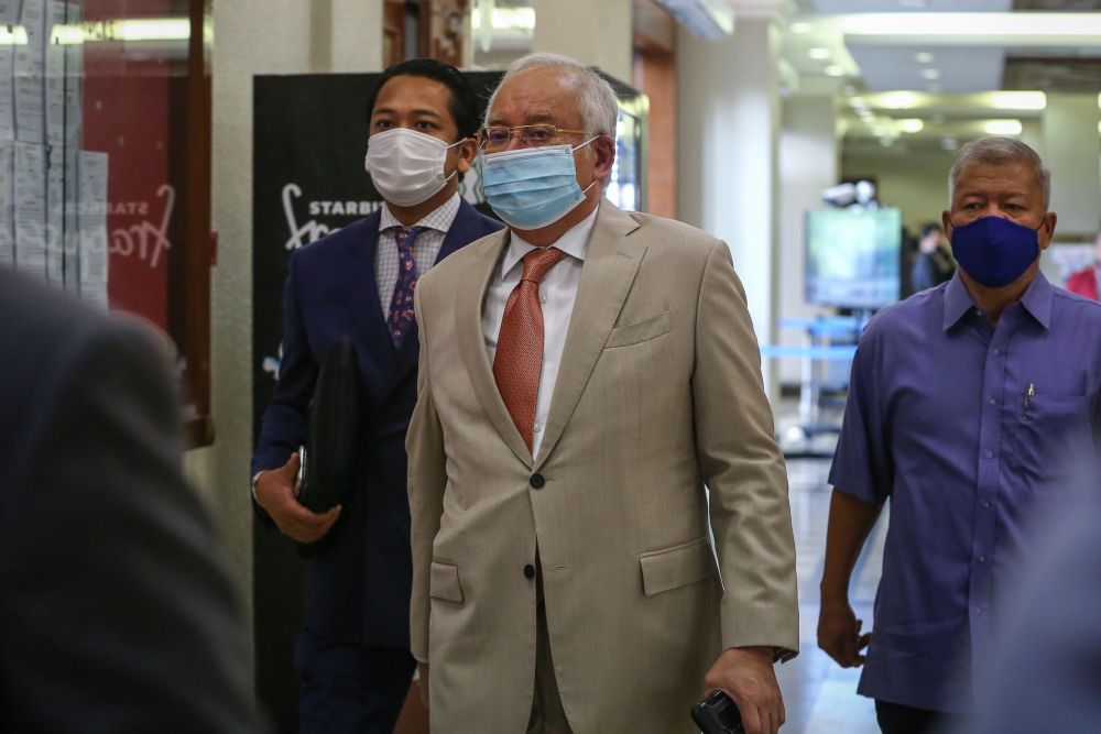 Datuk Seri Najib Razak arrives at the Kuala Lumpur High Court Complex September 15, 2020. u00e2u20acu201d by Yusof Mat Isa