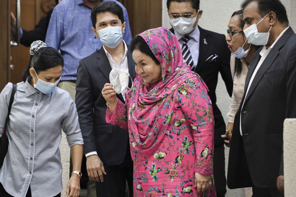 Datin Seri Rosmah Mansor arrives at the Kuala Lumpur High Court on September 15, 2020. u00e2u20acu201d Picture by Miera Zulyana