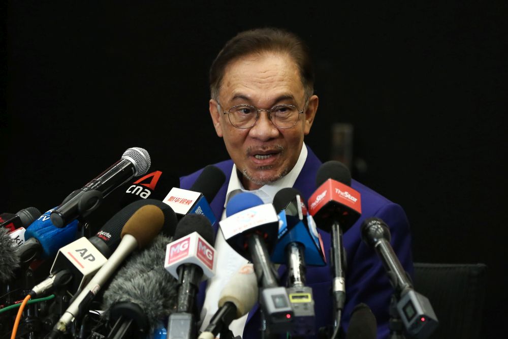 Datuk Seri Anwar Ibrahim speaks during a press conference at Le Meredian Kuala Lumpur October 13, 2020. u00e2u20acu201d Picture by Yusof Mat Isa