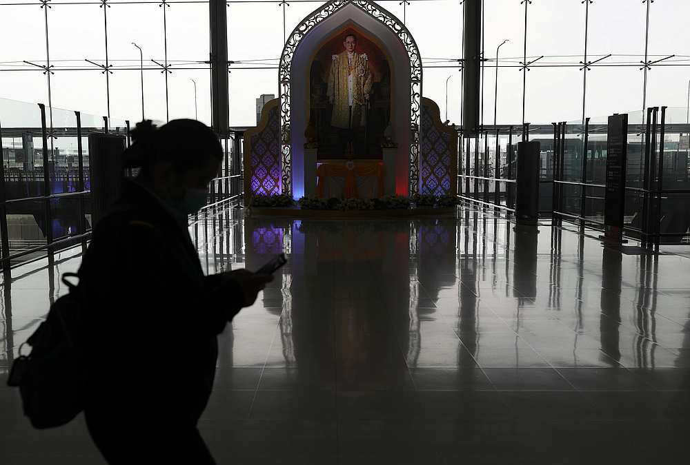 Thailand's late King Bhumibol Adulyadej's portrait is seen at Suvarnabhumi Airport in Bangkok, Thailand October 12, 2020. u00e2u20acu201d Reuters pic