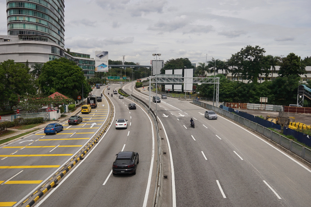 General view of traffic in Kuala Lumpur October 12, 2020. u00e2u20acu201d Picture by Ahmad Zamzahuri