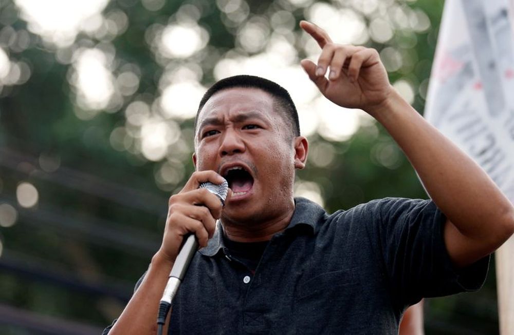 Pro-democracy protester Jatupat u00e2u20acu02dcPaiu00e2u20acu2122 Boonpattararaksa gives a speech after being released from Bangkok Remand Prison in Bangkok, Thailand October 23, 2020. u00e2u20acu201d Reuters pic