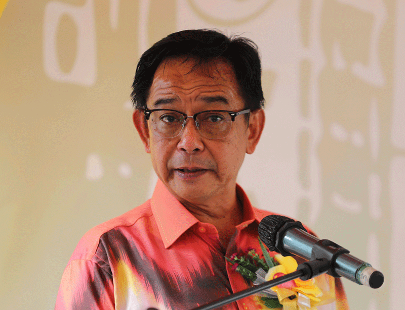The Constitution of the State of Sarawak (Amendment) Bill, 2020, will be tabled by Minister of Tourism, Arts and Culture Datuk Abdul Karim Rahman Hamzah, who is also the state youth and sports minister. u00e2u20acu201d Borneo Post Online