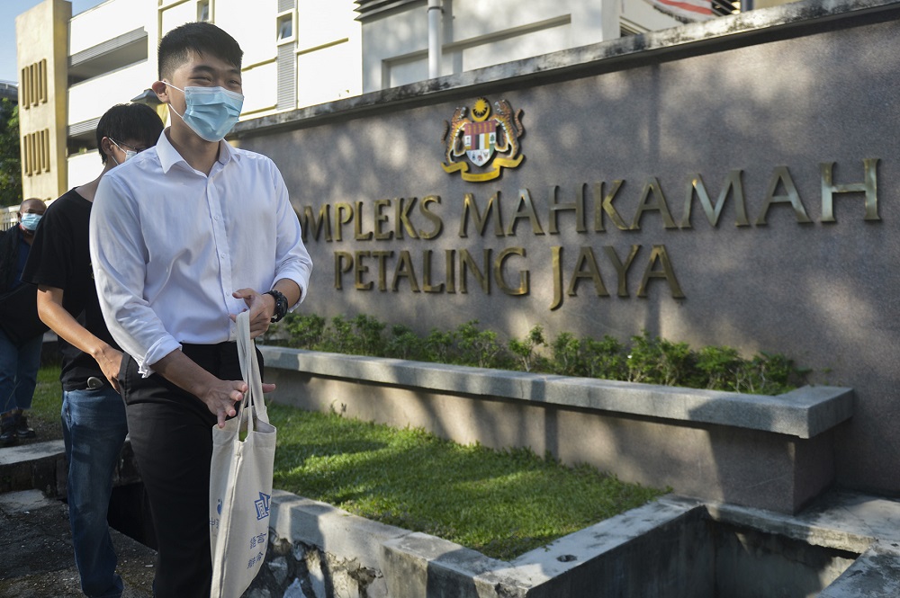 University of Malaya Association of New Youth (Umany) ex-president, Wong Yan Ke, arrives at the Petaling Jaya magistrate court November 13, 2020. u00e2u20acu201d Picture by Miera Zulyana