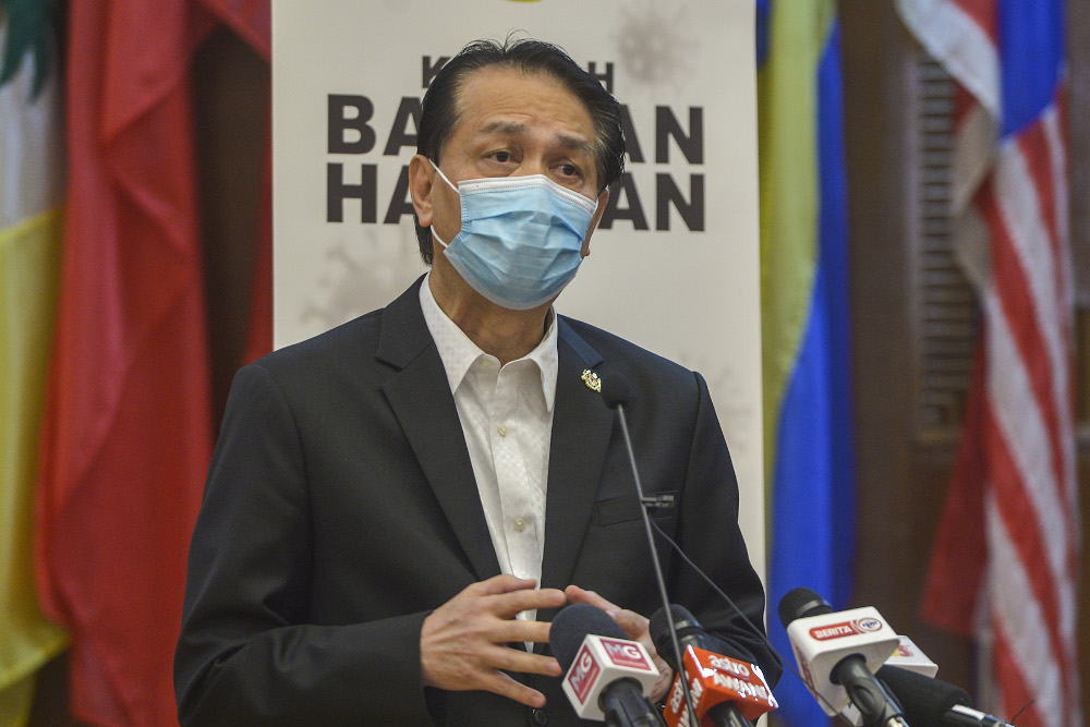 Health director-general Tan Sri Dr Noor Hisham Abdullah speaks during a press conference in Putrajaya on November 21, 2020. u00e2u20acu201d Picture by Miera Zulyana