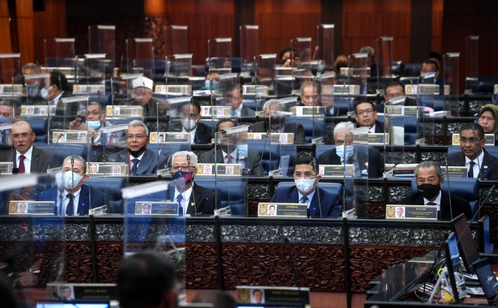 Members of Parliament are pictured in Dewan Rakyat as the 2021 Supply Bill for the Prime Minister's Department is approved at committee stage through bloc voting November 30, 2020. u00e2u20acu201d Bernama pic