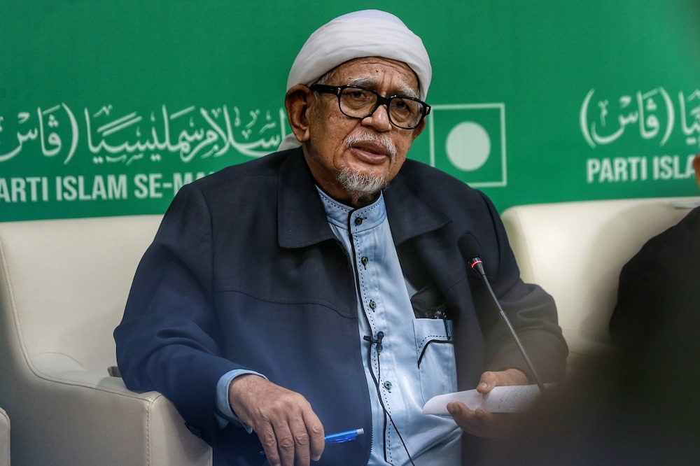 PAS President Datuk Seri Abdul Hadi Awang speaks during a dialogue session with the media at the PAS headquarters in Kuala Lumpur December 13, 2020. u00e2u20acu201d Picture by Ahmad Zamzahuri