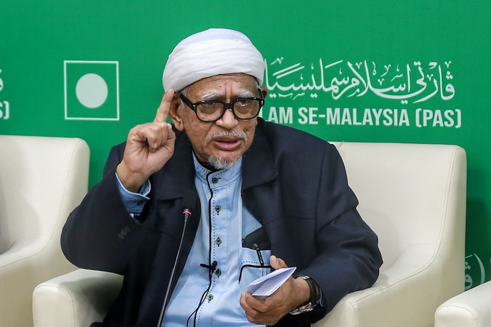 PAS President Datuk Seri Abdul Hadi Awang speaks during a dialogue session with the media at the PAS headquarters in Kuala Lumpur December 13, 2020. u00e2u20acu201d Picture by Ahmad Zamzahuri