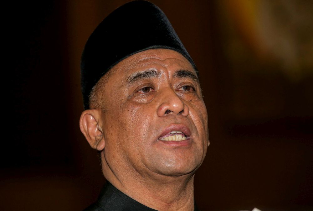 Perak Mentri Besar Datuk Saarani Mohamad speaks during a press conference at Jubli Hall Kuala Kangsar December 10, 2020. u00e2u20acu201d Picture by Farhan Najibnn