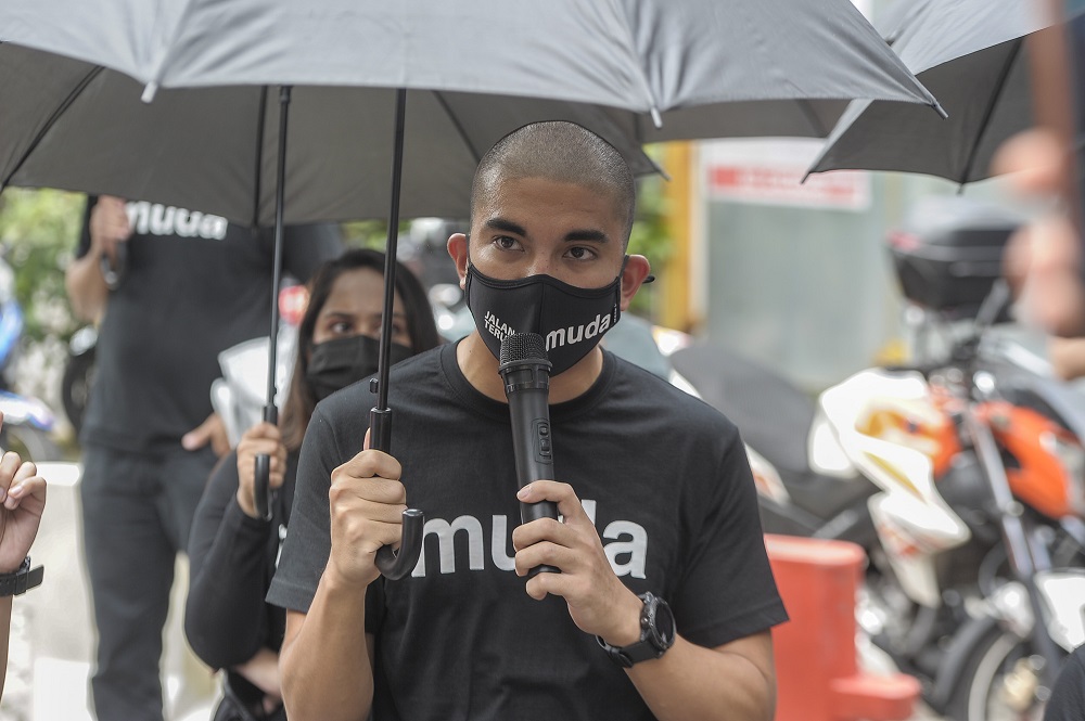 MUDA co-founder Syed Saddiq Syed Abdul Rahman speaks to the press during a press conference at the Dang Wangi LRT station in Kuala Lumpur, January 5, 2020. u00e2u20acu201d Picture by Shafwan Zaidon