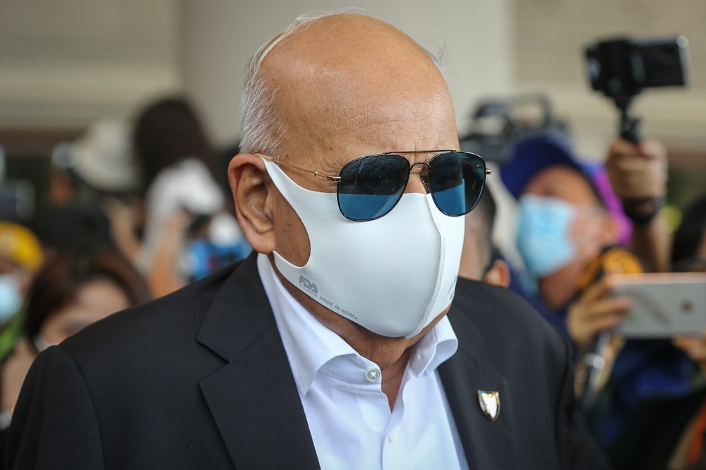 Senior Deputy Public Prosecutor Datuk Seri Gopal Sri Ram leaves the Kuala Lumpur High Court Complex February 18, 2021. u00e2u20acu201d Picture by Yusof Mat Isa