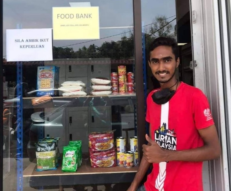 R. Praviin has set up two food banks, one each at Teluk Kemang and Taman Mewah in Port Dickson to help poor families. u00e2u20acu201d Picture from Facebook/ Negeri Sembilan Kini