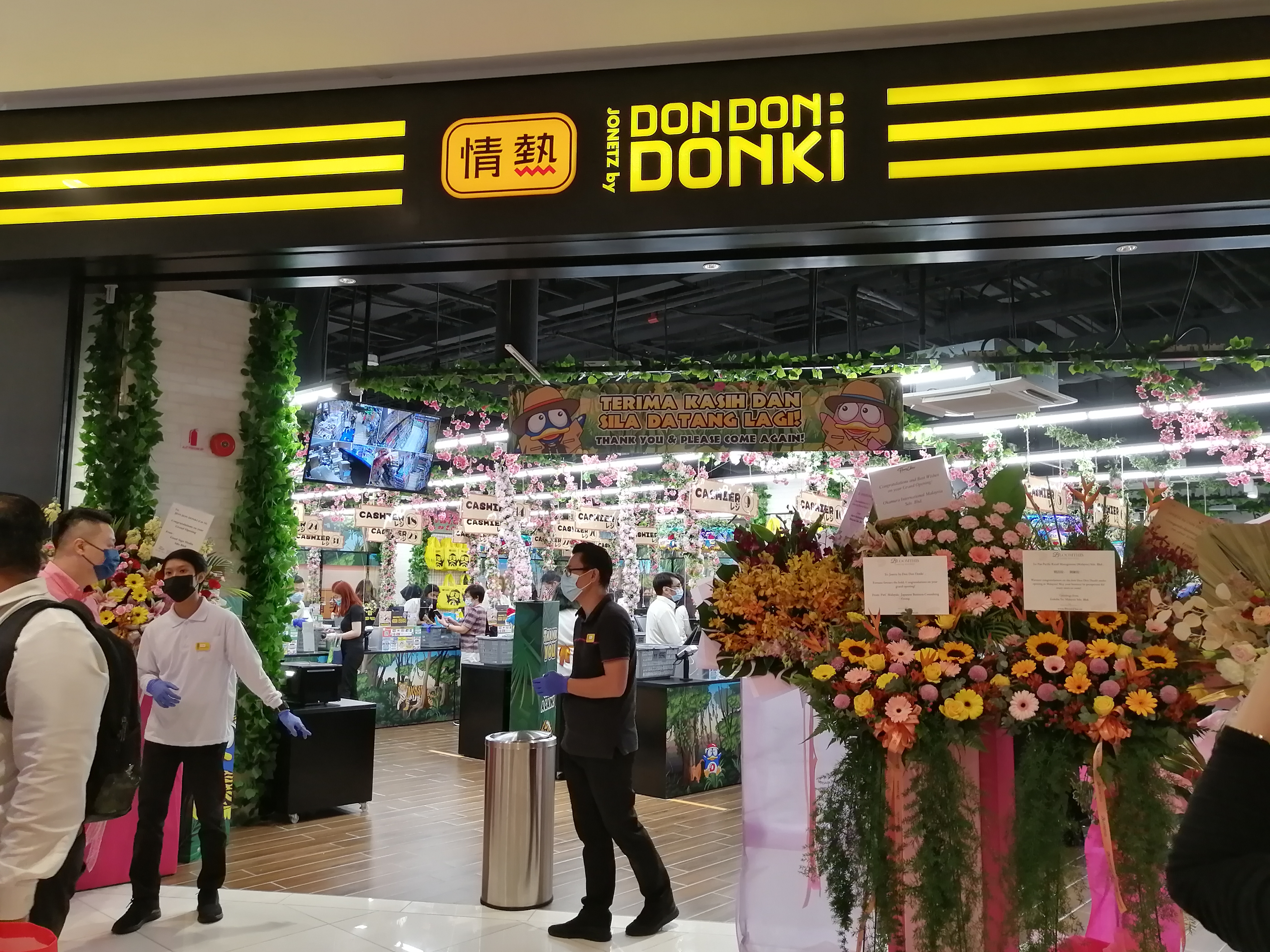JONETZ by DON DON DONKI将于周五（19日）正式开张。-刘家仪摄-