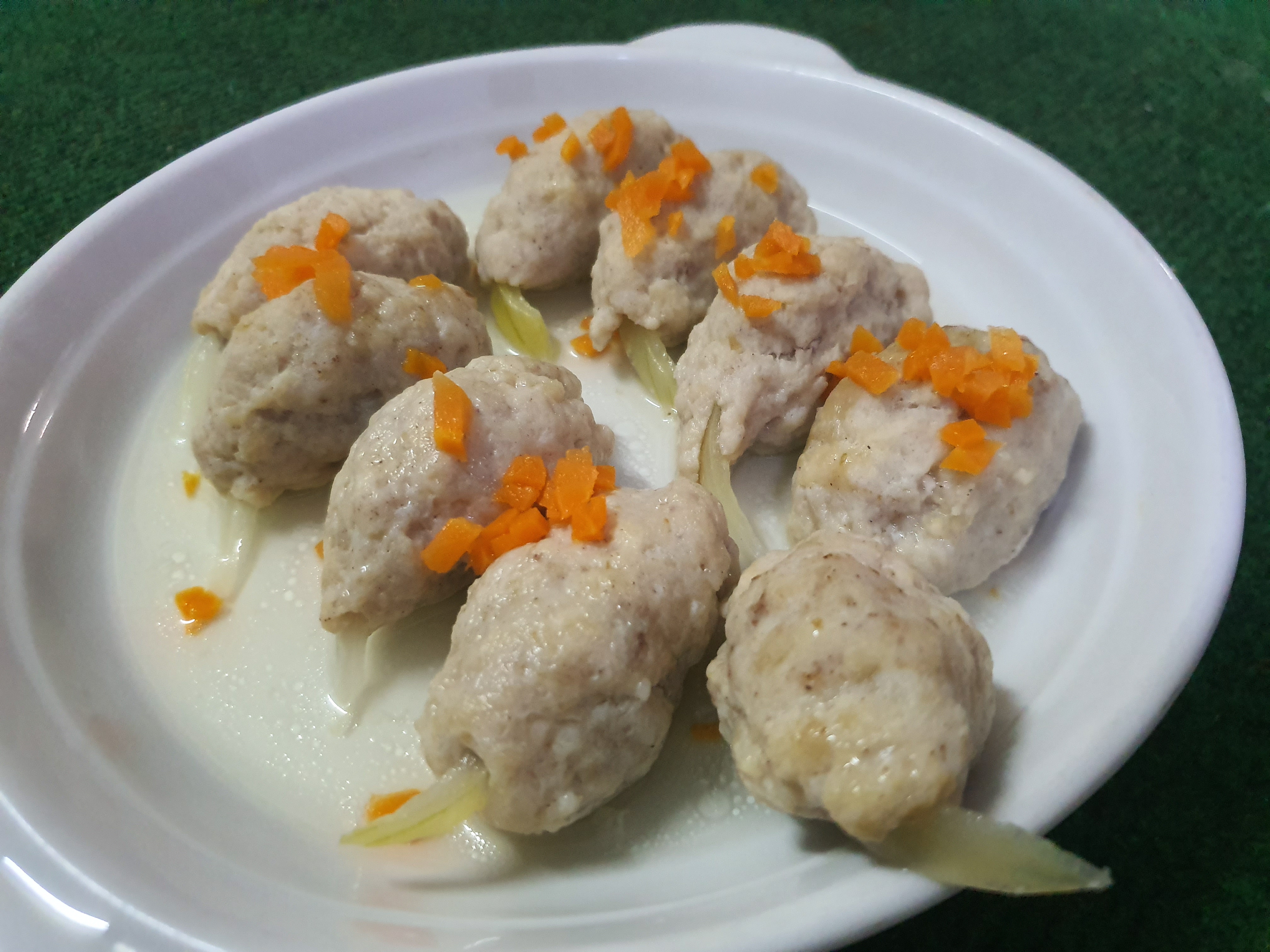 洋葱蒸肉饼。-营养师黄晓洁提供-