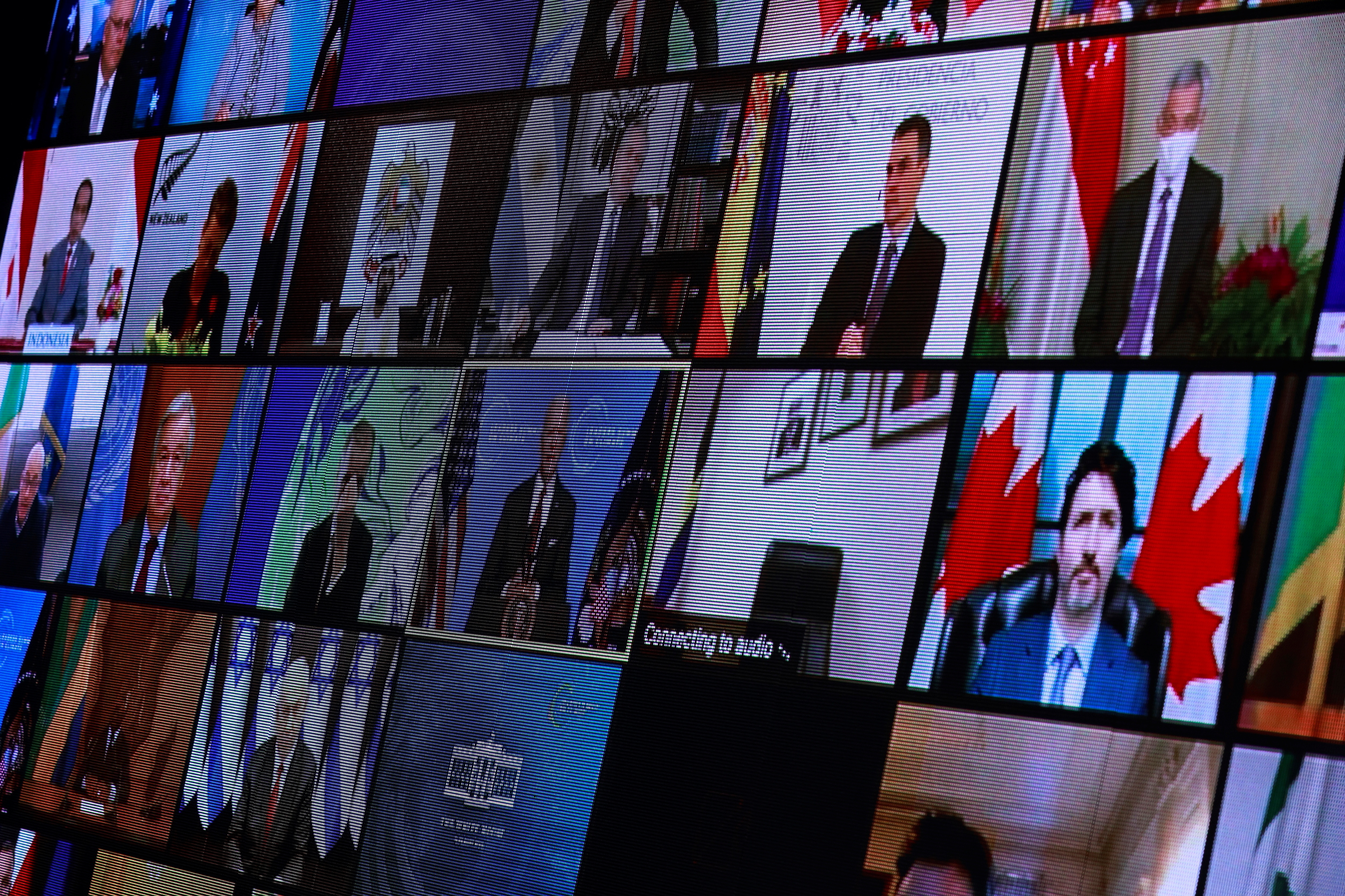 40国气候峰会昨天开幕，与会国领袖透过视像形式发言。-路透社-