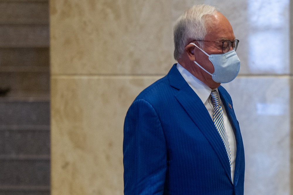 Former Prime Minister, Datuk Seri Najib Razak arrives at the Court of Appeal in Putrajaya April 15, 2021. u00e2u20acu201d Picture by Shafwan Zaidon