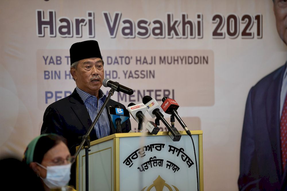 Prime Minister Tan Sri Muhyiddin Yassin speaking at a function in conjunction with the Vaisakhi festival at Gurdwara Sahib Lorong Utara, Petaling Jaya, April 12, 2021. u00e2u20acu201d Bernama pic