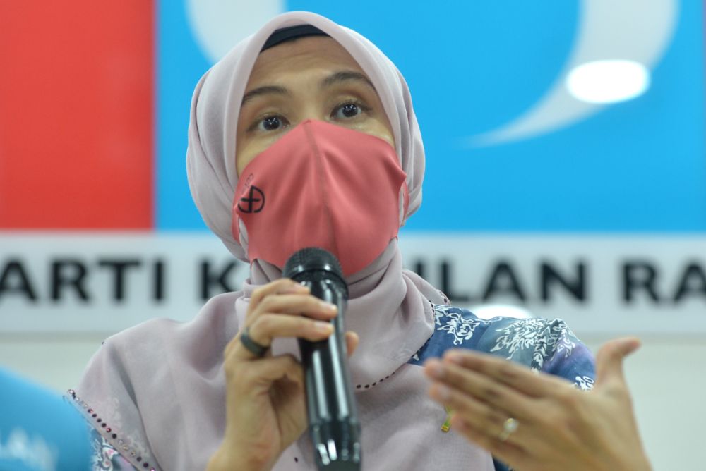 PKR deputy president Nurul Izzah Anwar speaks during a press conference after launching the partyu00e2u20acu2122s official e-commerce store on Shopee in Petaling Jaya April 19, 2021. u00e2u20acu201d Picture by Miera Zulyanannn