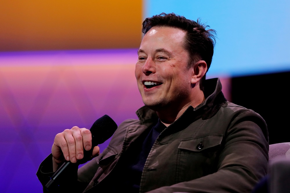 Tesla CEO Elon Musk speaks during the E3 gaming convention in Los Angeles June 13, 2019. u00e2u20acu201d Reuters pic