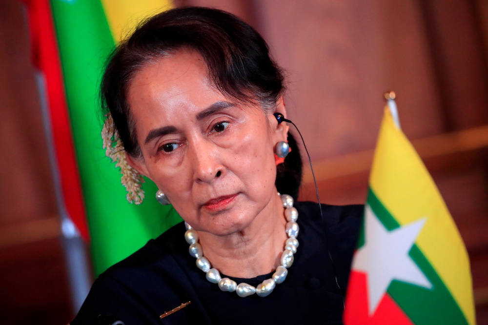 Myanmaru00e2u20acu2122s State Counsellor Aung San Suu Kyi attends the joint news conference of the Japan-Mekong Summit Meeting at the Akasaka Palace State Guest House in Tokyo, Japan October 9, 2018. u00e2u20acu201d Reuters picnn