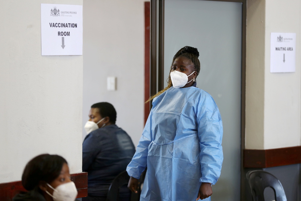 A health worker looks on as she waits to give a dose of a coronavirus disease vaccine during a vaccine rollout for teachers in Meyerton, south of Johannesburg, South Africa June 23, 2021. u00e2u20acu201d Reuters picnn