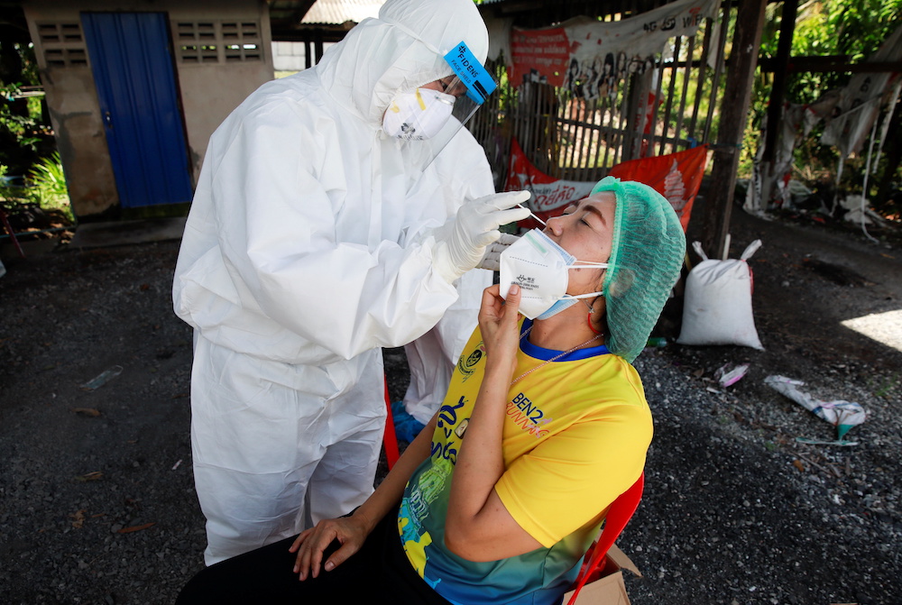 Public health officers bring coronavirus disease (Covid-19) swab testing to residents living in remote communities, in Samut Prakan, near Bangkok, Thailand, July 19, 2021. u00e2u20acu201d Reuters pic