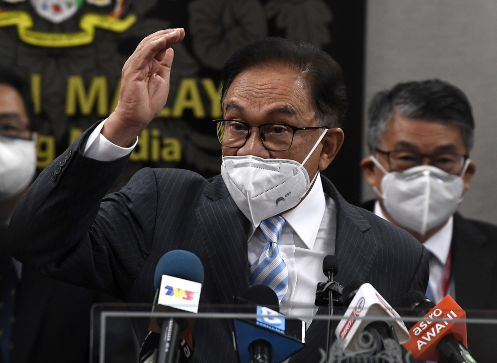 Opposition leader Datuk Seri Anwar Ibrahim speaking at a press conference at Parliament lobby, July 29, 2021. u00e2u20acu201d Bernama picn