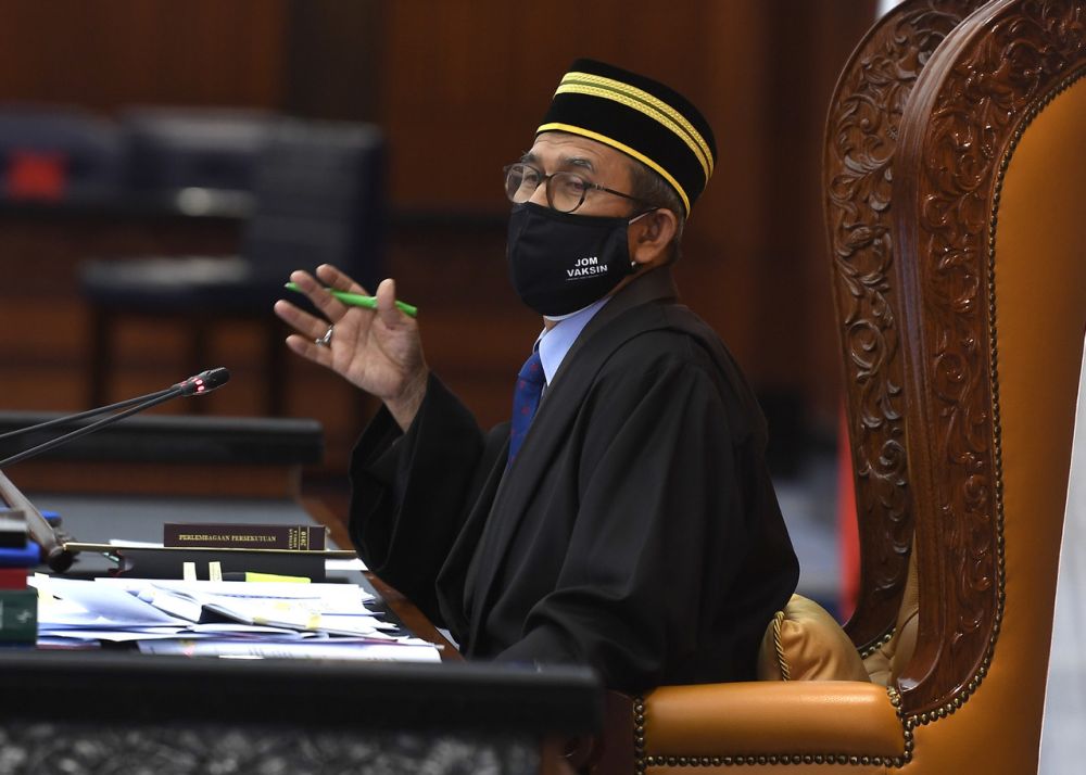 Deputy Speaker Datuk Mohd Rashid Hadnon speaks during a special Parliament sitting in Dewan Rakyat, Kuala Lumpur July 27, 2021. u00e2u20acu201d Bernama picnn