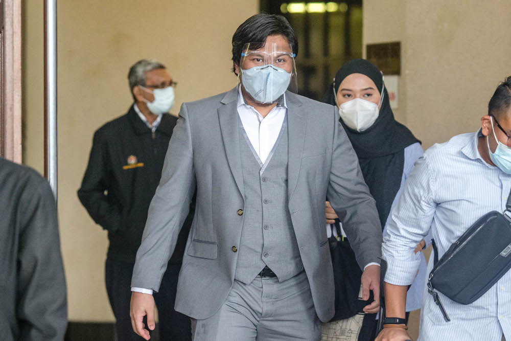 Dr Mohd Shahir Anuar is pictured at the Kuala Lumpur Court Complex August 25, 2021. u00e2u20acu201dPicture by Firdaus Latif